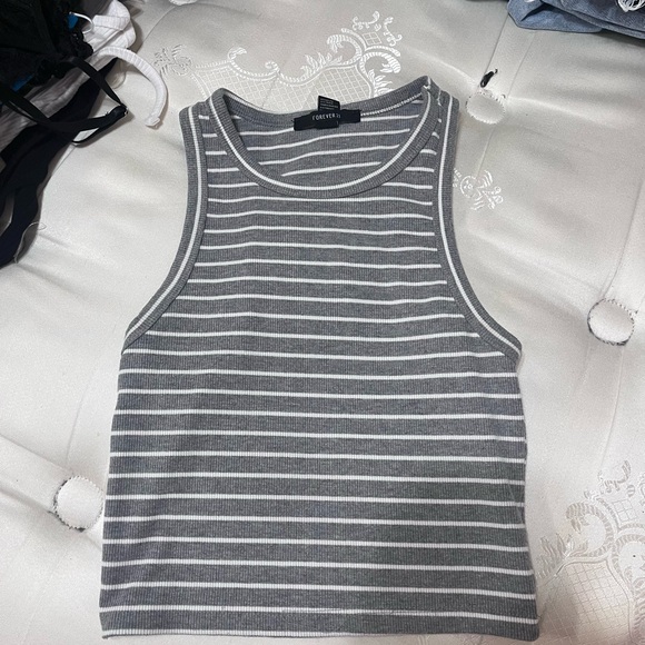 Forever 21 razor back - Picture 1 of 1